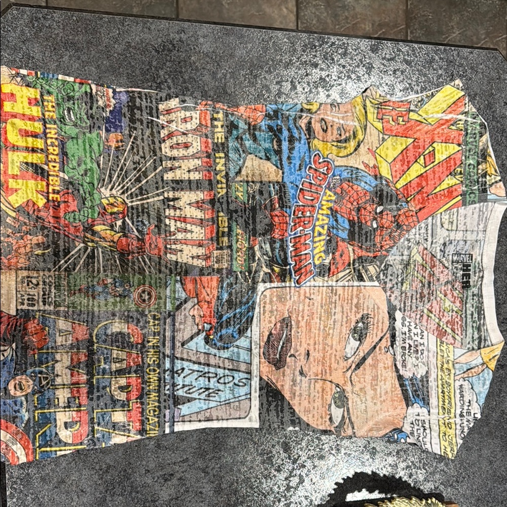 Marvel HER Heroes Distressed Tee